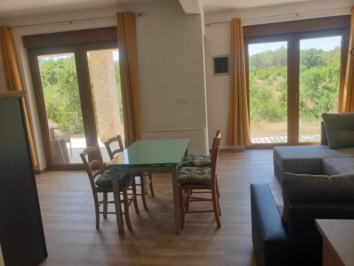 Villa Istra Divšići Bagian luar foto